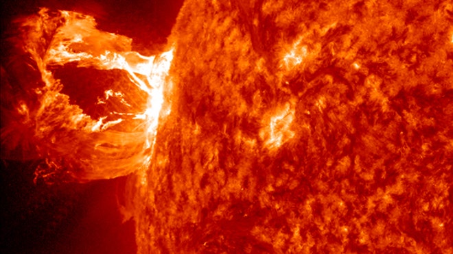 amazing solar flare.jpg